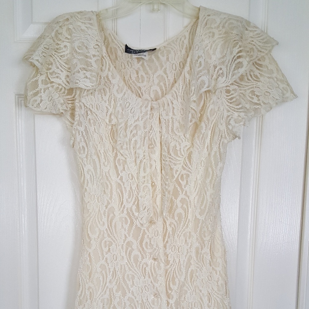 Antique White Color Lace Dress, Size 13/14